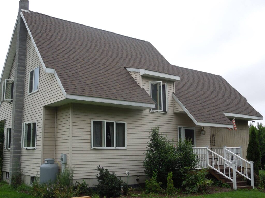 Reliable Roof Replacement Services for Catskill & Hudson Homeowners